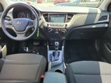 Used 2020 Hyundai Accent SEL image 2
