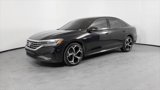 Used 2020 Volkswagen Passat 2.0T R-Line image 2