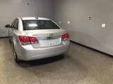 Used 2016 Chevrolet Cruze LT w/ Technology Package image 4