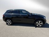 Used 2022 Mercedes-Benz GLC 300 image 2