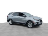 Used 2023 Chevrolet Equinox LT image 2