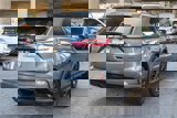 Used 2022 Ford Edge SE w/ Black Appearance Package image 6