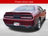 Used 2018 Dodge Challenger SXT image 4