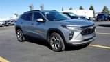 Certified 2024 Chevrolet Trax LT w/ LT Convenience Package image 2