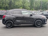 Certified 2022 Chevrolet Trax LT w/ Midnight Edition image 2
