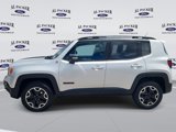 Used 2016 Jeep Renegade Trailhawk image 2