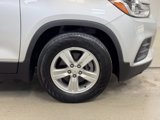 Used 2021 Chevrolet Trax LT w/ Driver Confidence Package image 4