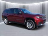 Used 2023 Jeep Grand Cherokee L Laredo image 3