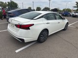 Used 2023 Nissan Altima 2.5 SV image 2