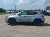 Used 2020 Jeep Compass Sport image 2