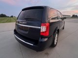 Used 2015 Chrysler Town & Country Touring w/ Driver Convenience Group image 5