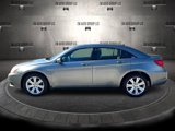 Used 2011 Chrysler 200 Touring image 2
