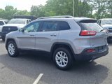 Used 2018 Jeep Cherokee Latitude w/ Cold Weather Group image 4