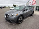 Used 2020 Nissan Kicks SV image 2
