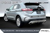 Used 2022 Ford Edge Titanium image 2