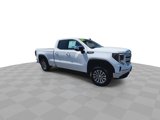 Used 2024 GMC Sierra 1500 SLE w/ Preferred Package image 2