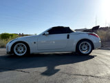 Used 2009 Nissan 350Z Touring image 4