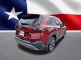 Used 2022 Nissan Rogue SV image 3