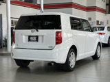Used 2009 Scion xB image 2