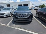 Used 2022 Ford Edge Titanium image 2