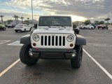 Used 2013 Jeep Wrangler Unlimited Rubicon image 2