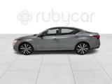 Used 2022 Nissan Altima 2.5 SR image 2