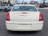 Used 2009 Chrysler 300 Touring image 5