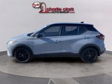 Used 2022 Nissan Kicks SV image 3