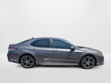 Used 2020 Toyota Camry SE image 4
