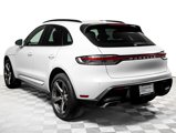 Certified 2022 Porsche Macan w/ Premium Package Plus image 3
