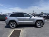 Used 2015 Jeep Grand Cherokee Limited w/ Trailer Tow Group IV image 4
