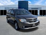 Used 2015 Dodge Grand Caravan SXT image 1