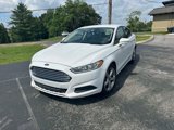 Used 2014 Ford Fusion SE image 2