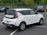 New 2025 Kia Soul LX image 4