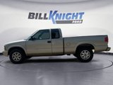 Used 2003 GMC Sonoma SLS image 2