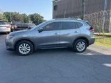 Used 2018 Nissan Rogue SV w/ Premium Package image 4