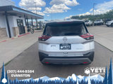 Used 2023 Nissan Rogue SV image 4
