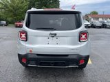 Used 2017 Jeep Renegade Limited image 4