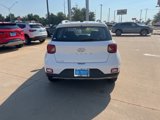 Used 2020 Hyundai Venue SEL image 5