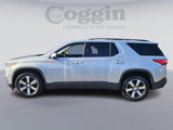 Used 2020 Chevrolet Traverse LT w/ LT Premium Package image 3