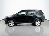 Used 2022 Jeep Compass Latitude image 4