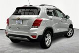 Used 2020 Chevrolet Trax LT w/ LT Convenience Package image 2