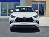 Used 2020 Toyota Highlander XLE image 2