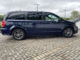 Used 2017 Dodge Grand Caravan SXT w/ Rear Park Assist Package image 6