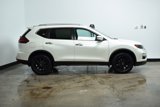 Used 2018 Nissan Rogue SV w/ Premium Package image 2