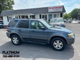 Used 2005 Ford Escape XLT image 2