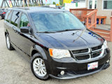Used 2019 Dodge Grand Caravan SXT image 2