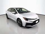 Used 2022 Toyota Corolla SE image 3