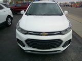 Used 2018 Chevrolet Trax LT w/ LT Convenience Package image 2