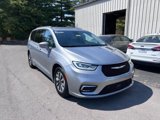 Used 2021 Chrysler Pacifica Touring-L image 3
